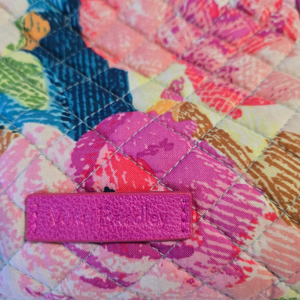 VERA BRADLEY Floral Super Bloom Hipster Crossbody Bag - Picture 2 of 13